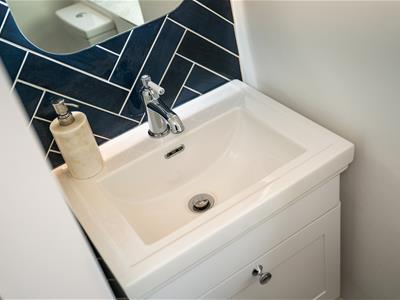 Picture 16